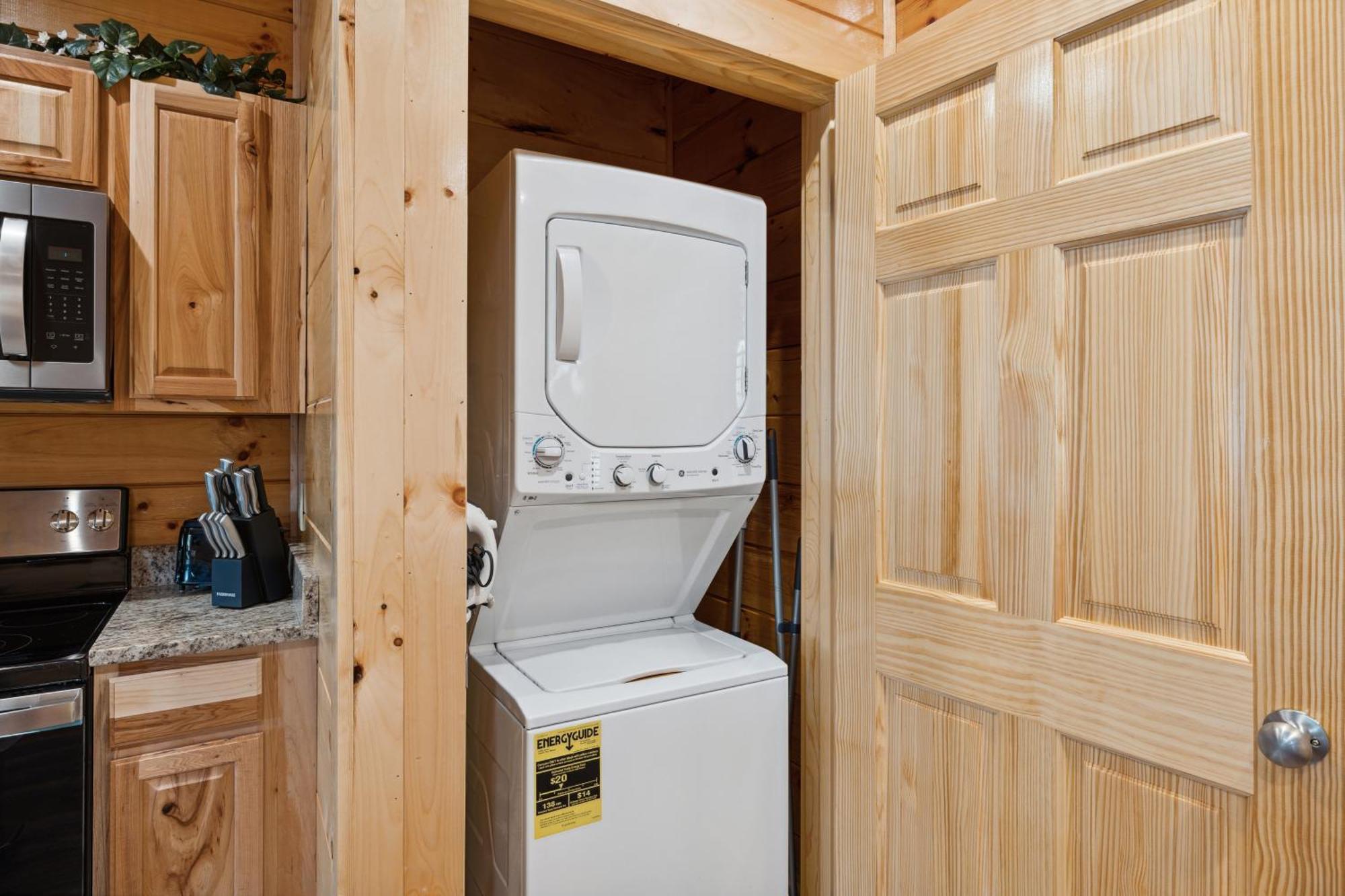 The 3 Bears Is A Newly Built 3 Bedroom Cabin Only 3 Minutes From The Parkway! Pigeon Forge Buitenkant foto