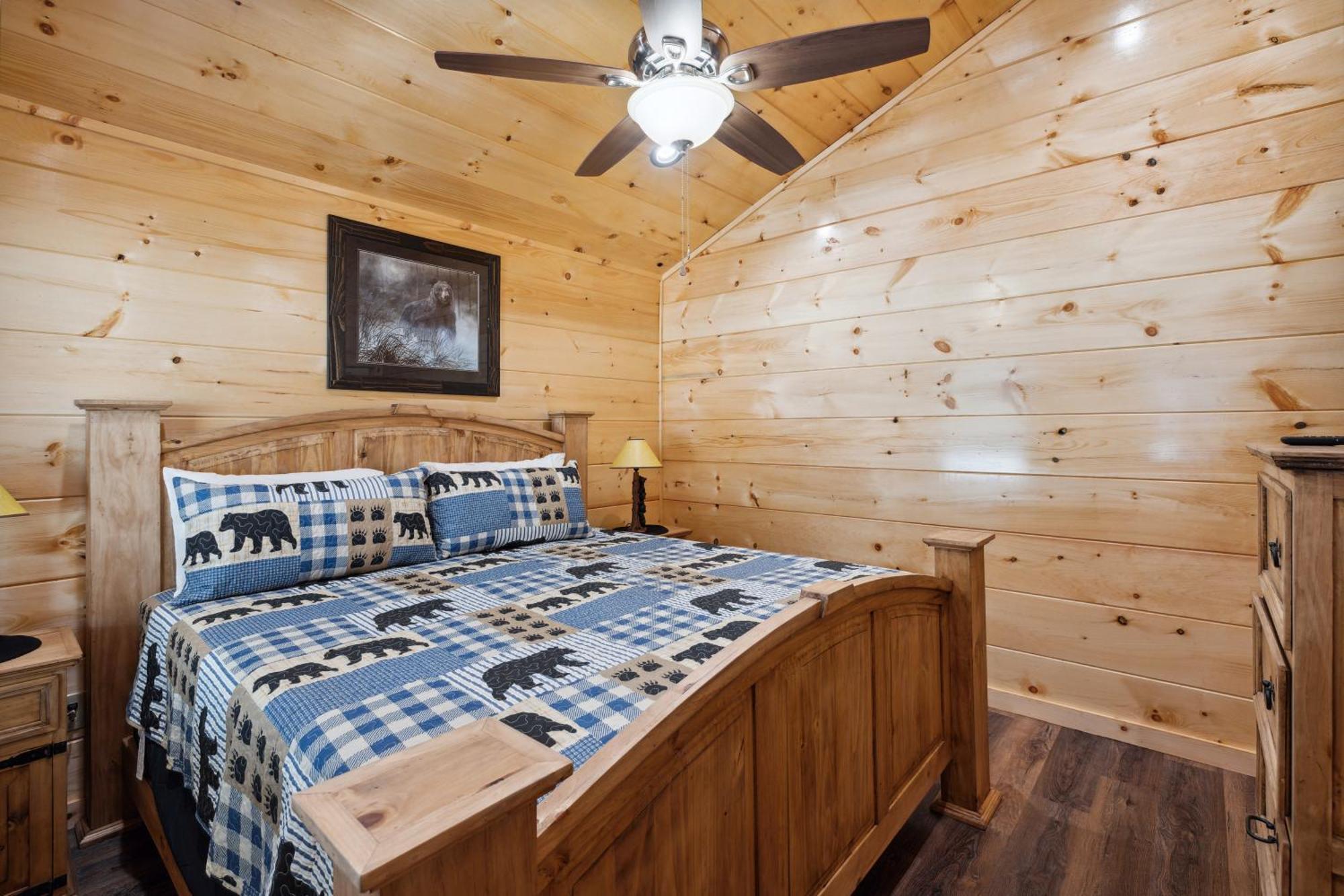 The 3 Bears Is A Newly Built 3 Bedroom Cabin Only 3 Minutes From The Parkway! Pigeon Forge Buitenkant foto